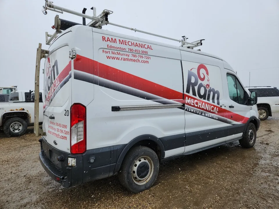 Ford Transit 2015 photo 4