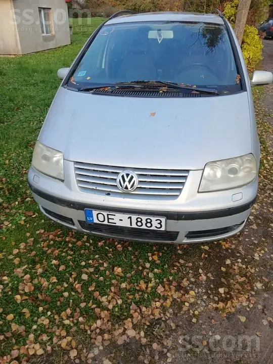 Volkswagen Sharan 2001 photo 2
