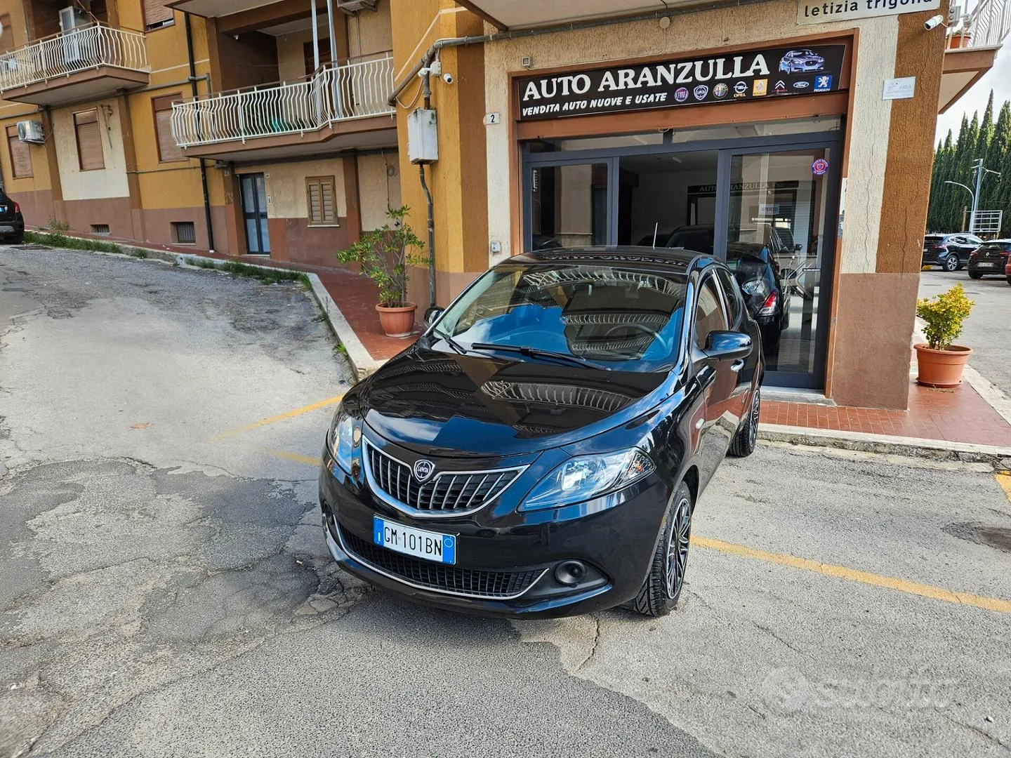 Lancia Ypsilon 2022 photo 2