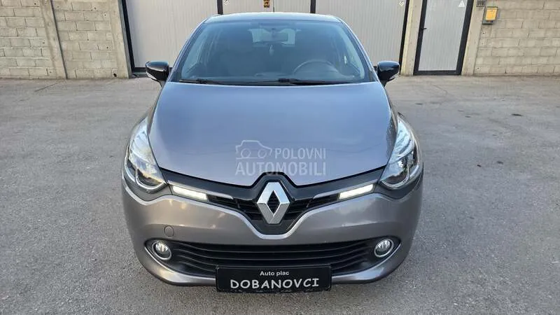Renault Clio 2015 photo 2