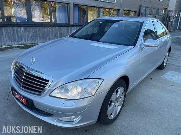 Mercedes-Benz S-Class 2007 photo 2