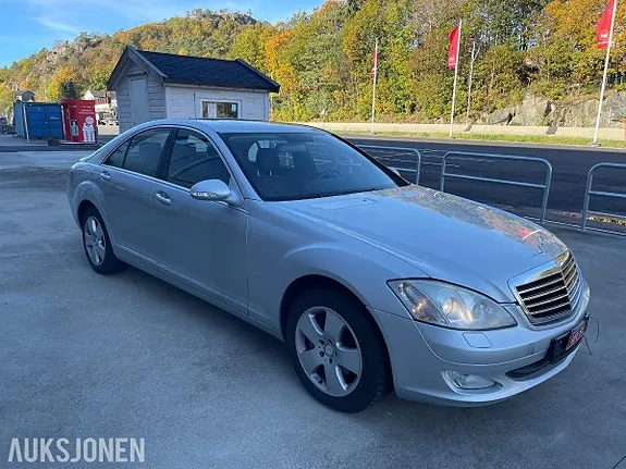 Mercedes-Benz S-Class 2007 photo 4