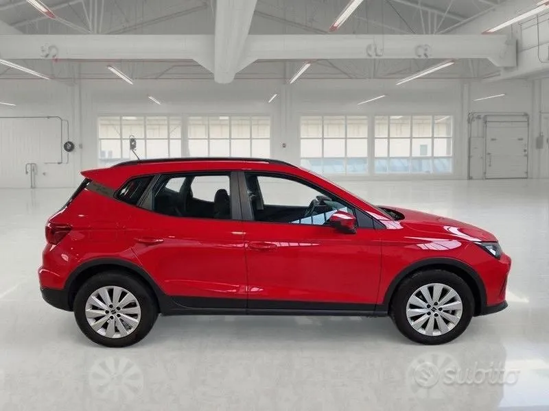 Seat Arona 2024 photo 3