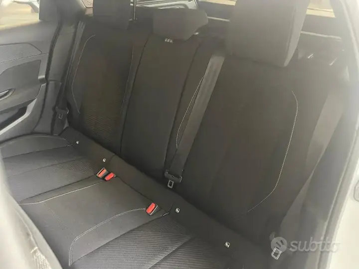 Peugeot 308 2024 photo 5