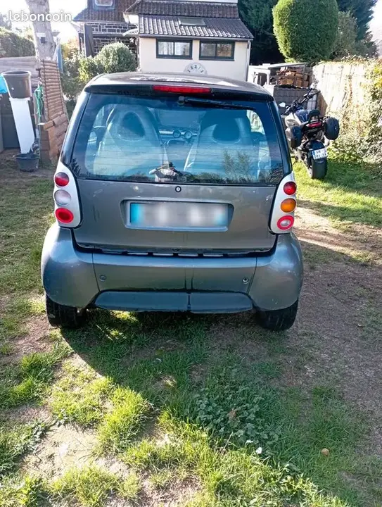 Smart Fortwo 2002 photo 2