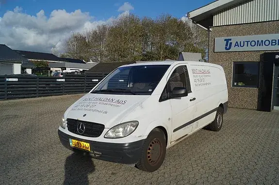 Mercedes-Benz Vito 109 2010 photo 2