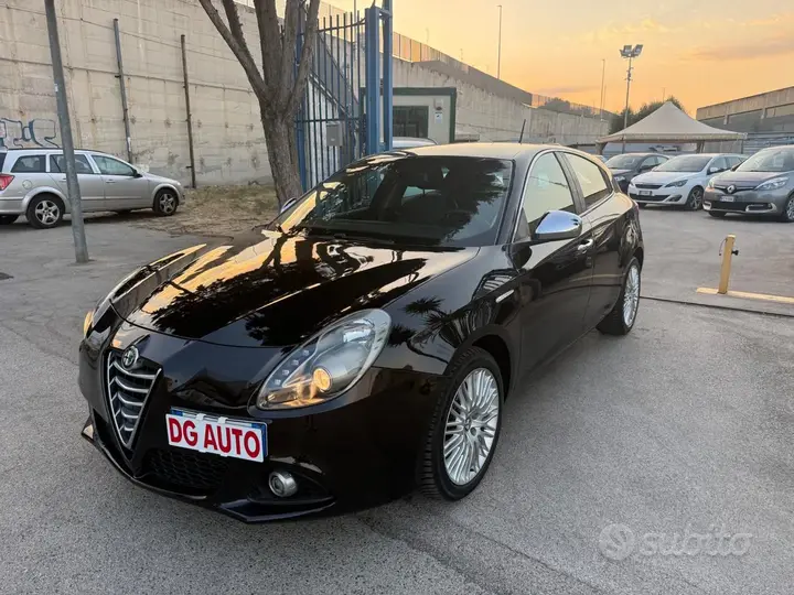 Alfa Romeo Giulietta 2015 photo 3