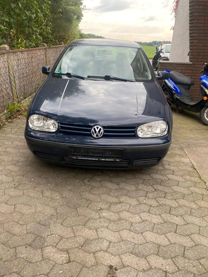 Volkswagen Golf 4