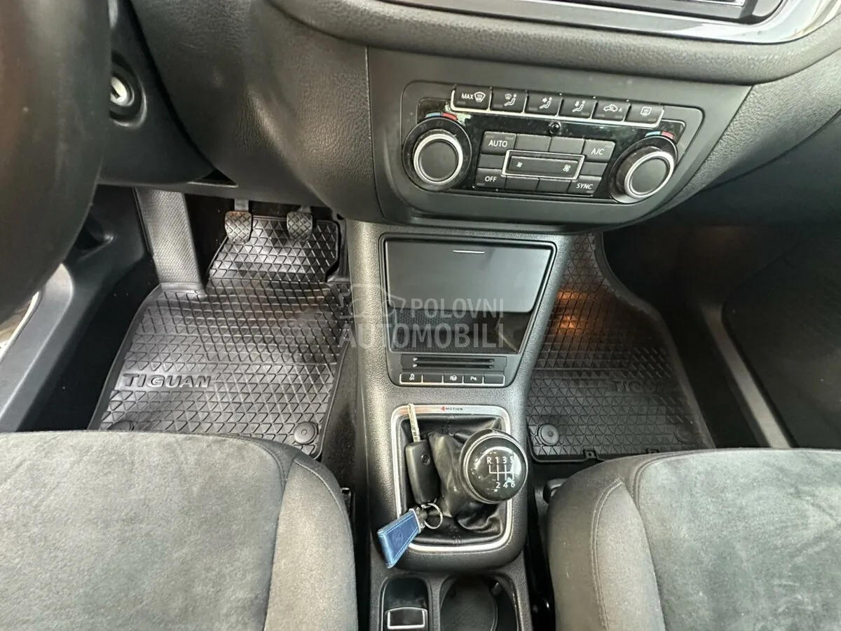 Volkswagen Tiguan 2013 photo 4