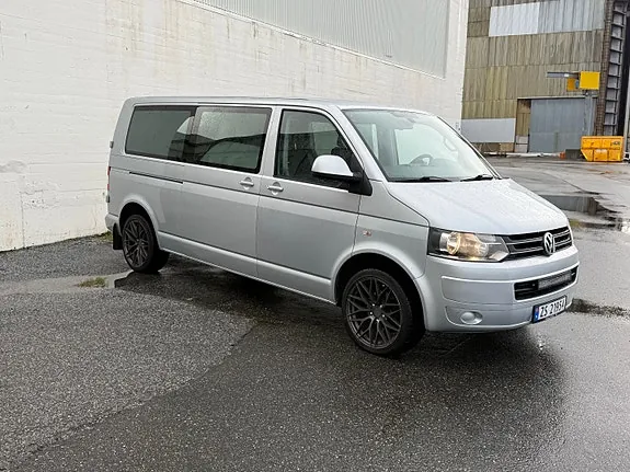 Volkswagen Caravelle 2012 photo 5
