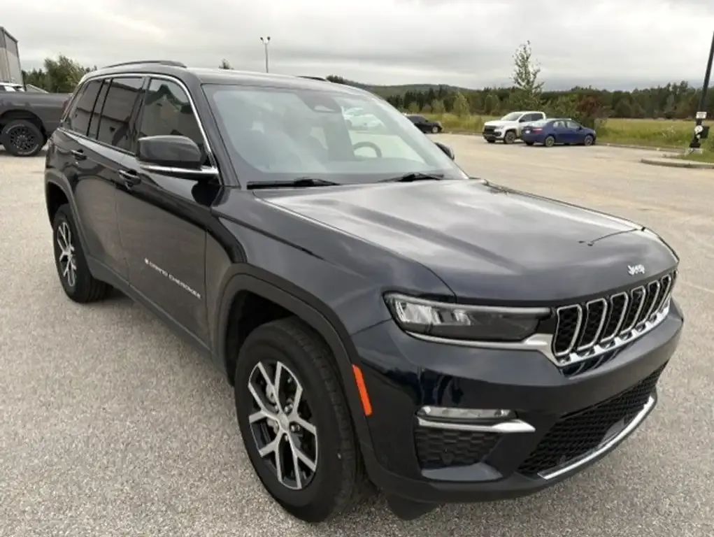 Jeep Grand Cherokee 2024 photo 4