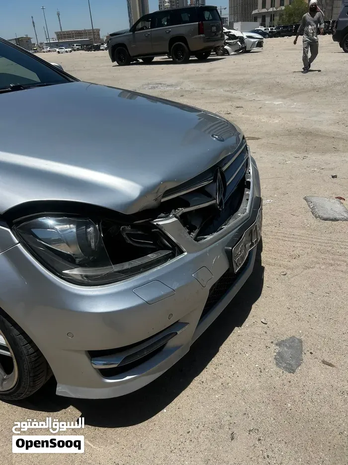Mercedes-Benz C-Class 2014 photo 2