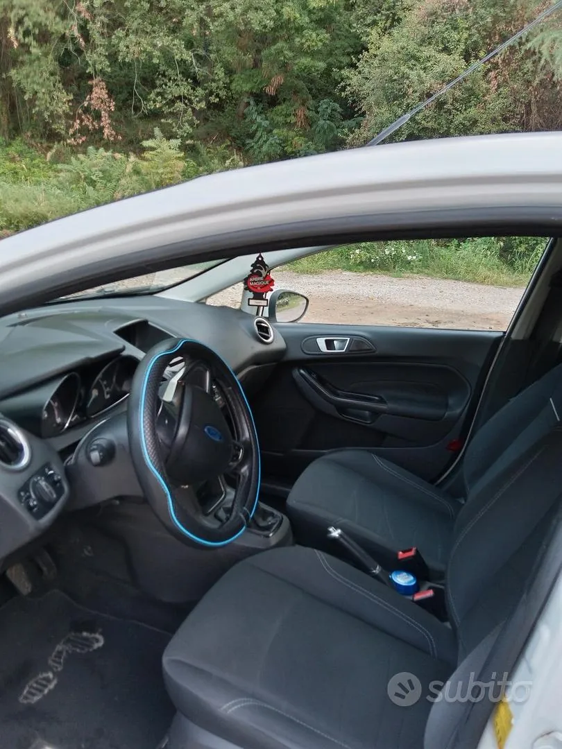Ford Fiesta 2017 photo 4