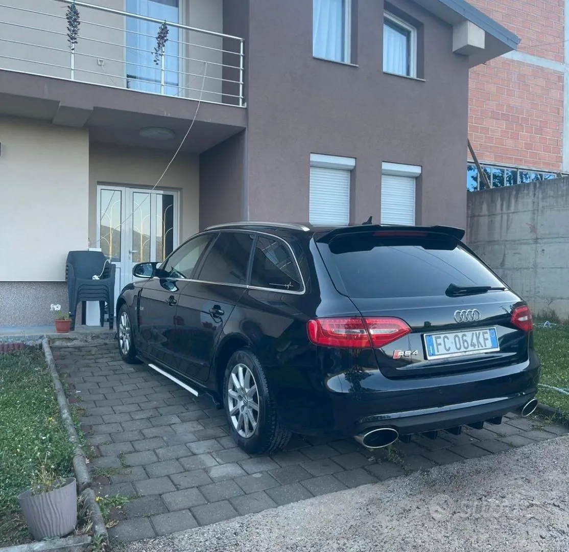 Audi A4 2016 photo 2