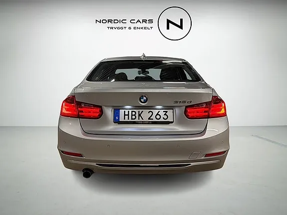 BMW 318D 2015 photo 3