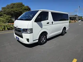 Toyota Hiace 2026 photo 4
