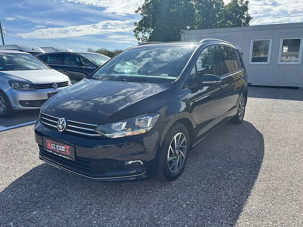 Volkswagen Touran 2017 photo 3