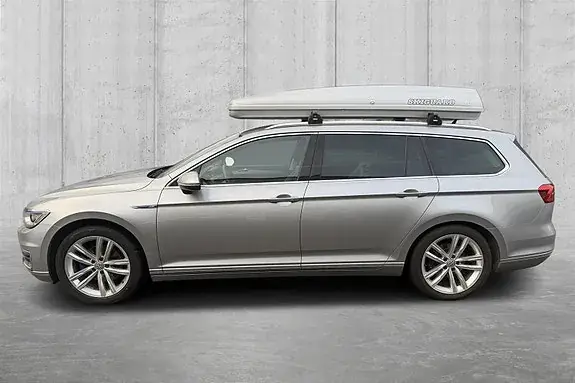 Volkswagen Passat 2019 photo 2