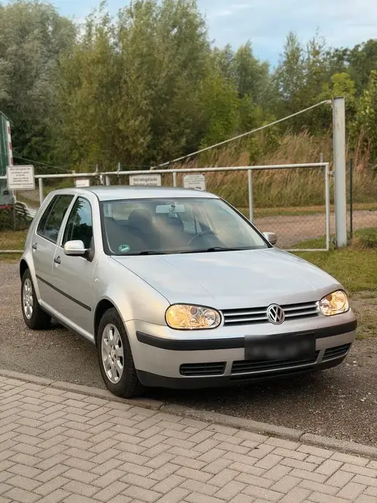 Volkswagen Golf 4