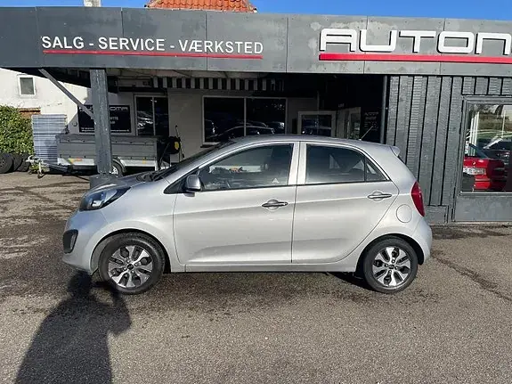 Kia Picanto 2013 photo 2