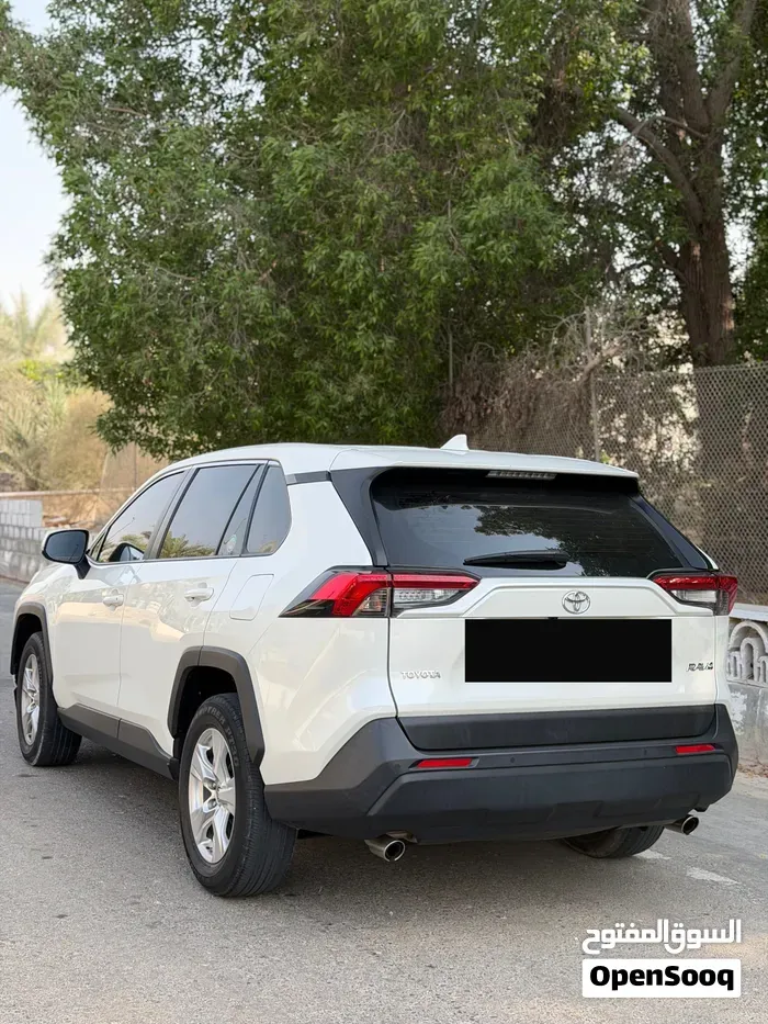 Toyota Rav4 2021 photo 2