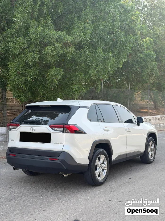 Toyota Rav4 2021 photo 4