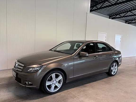 Mercedes-Benz C180 2010 photo 4