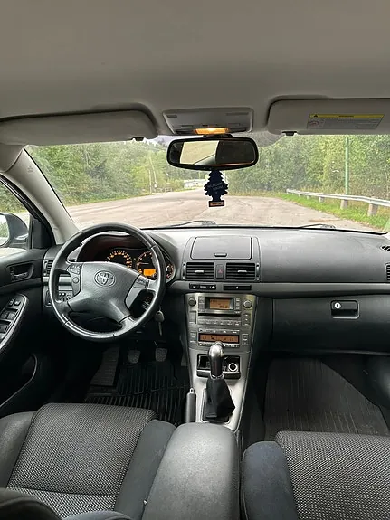 Toyota Avensis 2006 photo 5