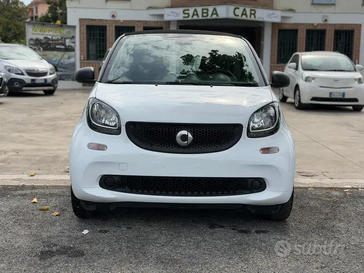Smart Fortwo 2018 photo 2