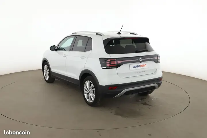 Volkswagen T-Cross 2022 photo 2