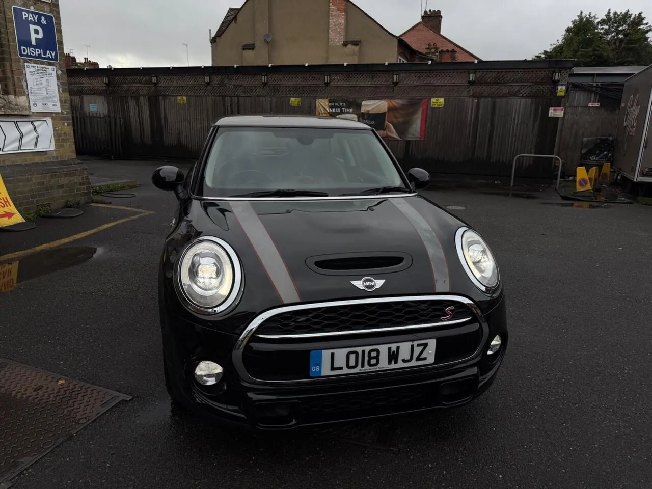 Mini Hatch 2018 photo 3