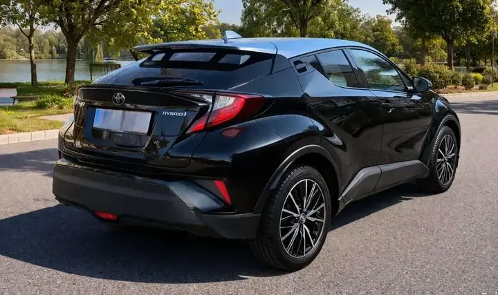Toyota C-Hr 2023 photo 3