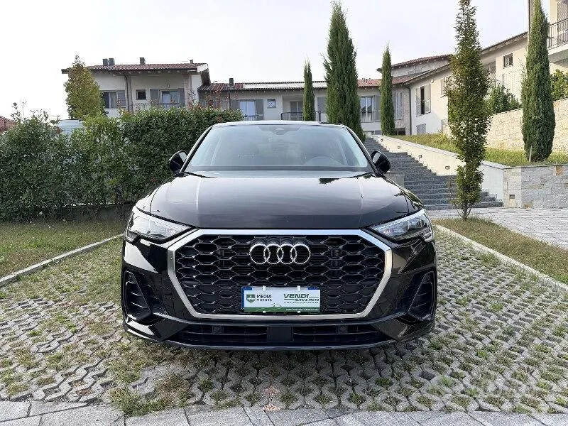 Audi Q3 2024 photo 2