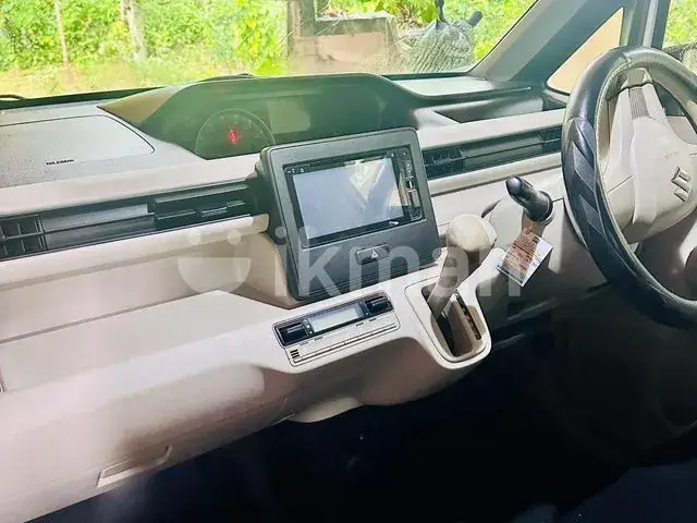 Suzuki Wagon R 2017 photo 3