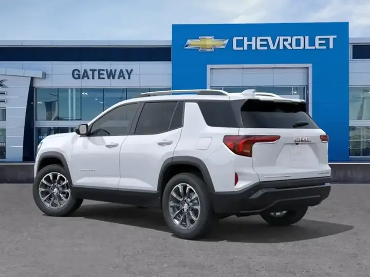 GMC Terrain 2027 photo 3