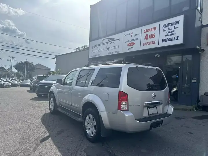 Nissan Pathfinder 2006 photo 5