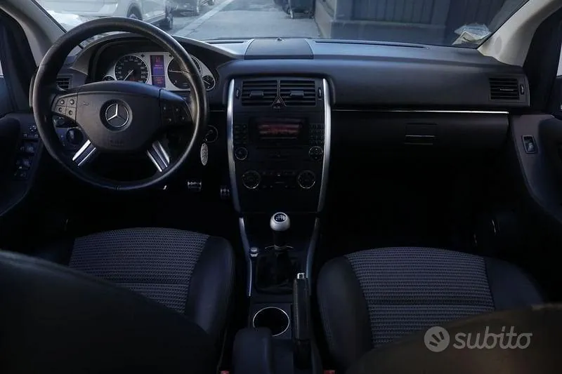 Mercedes-Benz B-Class 2007 photo 2