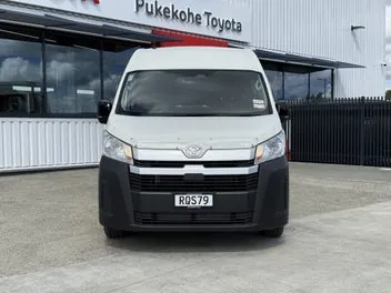 Toyota Hiace 2026 photo 4