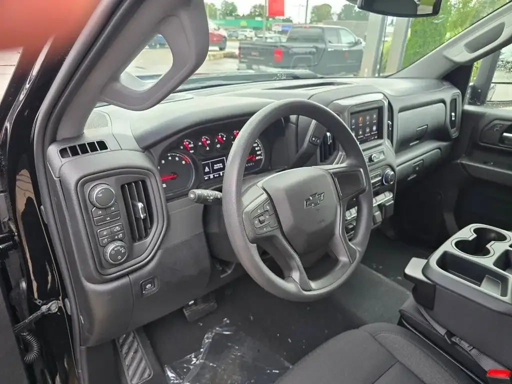 Chevrolet Silverado 2500 2026 photo 4