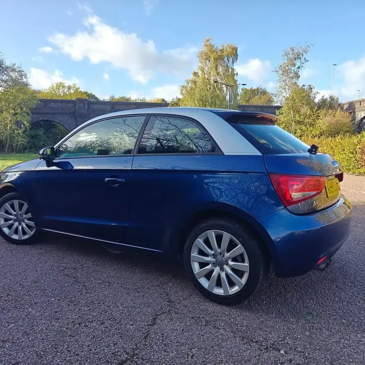 Audi A1 2013 photo 4