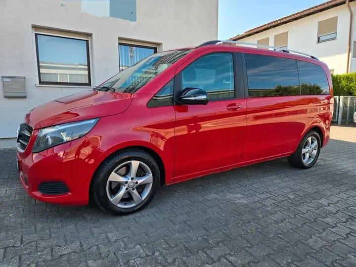 Mercedes-Benz V-Class