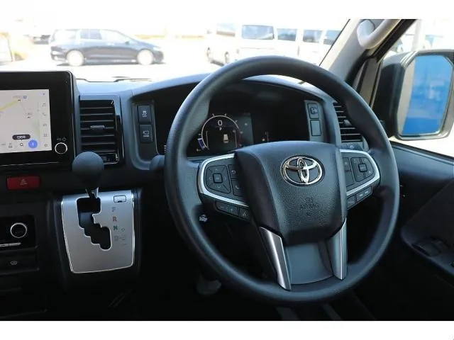 Toyota Hiace Wagon 2026 photo 4