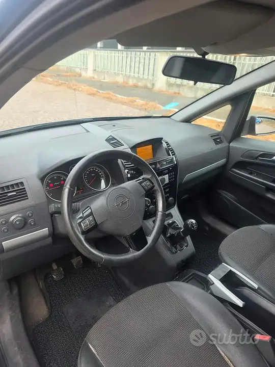 Opel Zafira 2008 photo 4