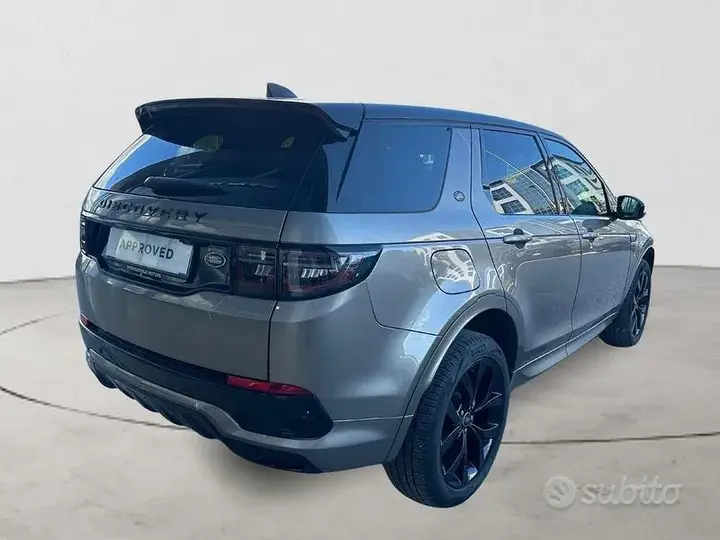 Land Rover Discovery Sport 2022 photo 2