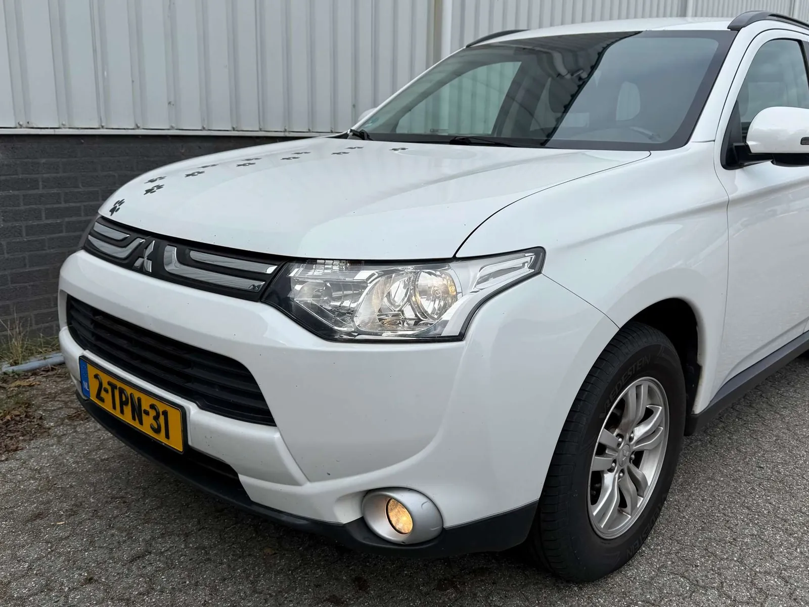 Mitsubishi Outlander 2014 photo 3