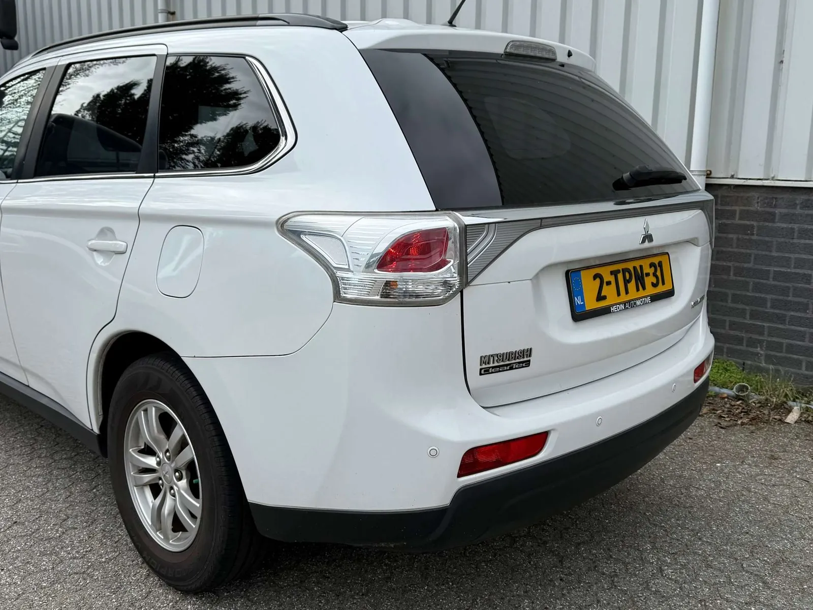 Mitsubishi Outlander 2014 photo 5