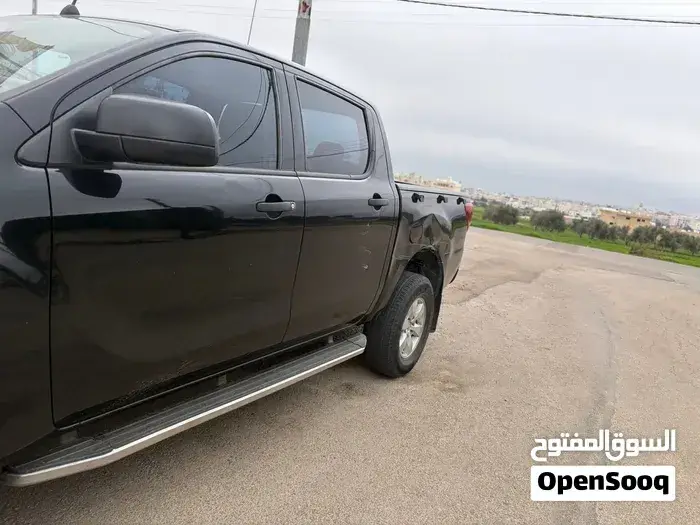 Mazda Bt-50 2019 photo 4