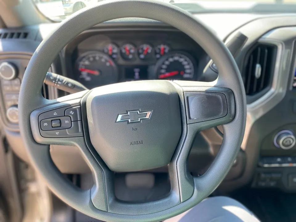 Chevrolet Silverado 1500 2026 photo 4