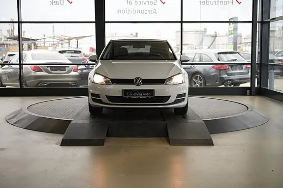 Volkswagen Golf Vii 2015 photo 2