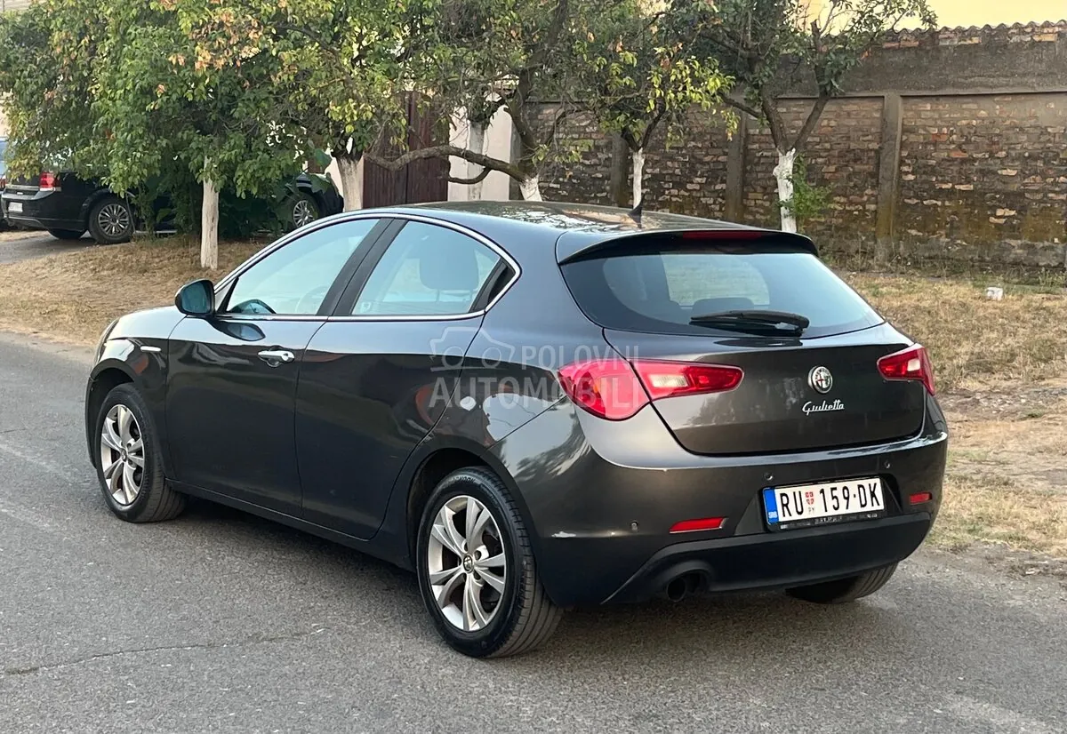 Alfa Romeo Giulietta